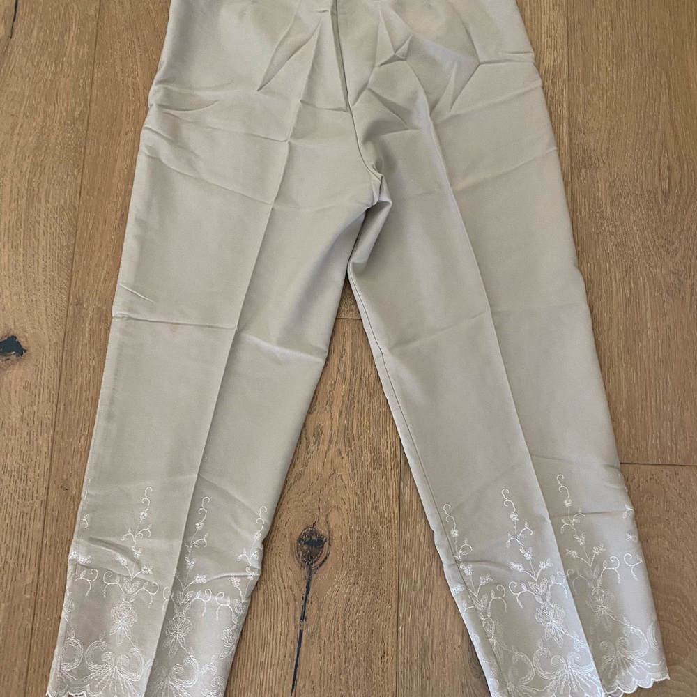 Whbm Beautiful Capris Size 10 - image 2
